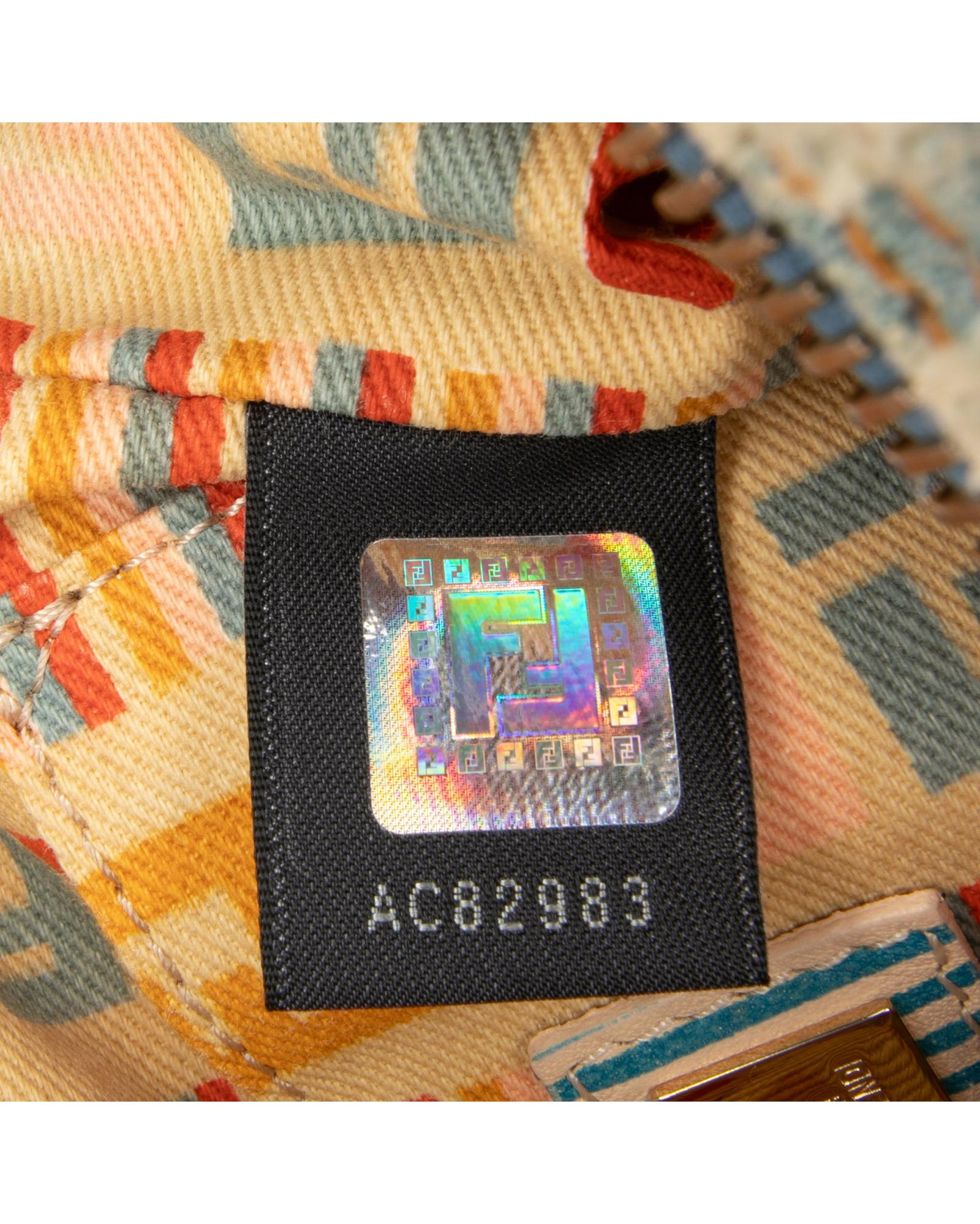 294923467.jpg
