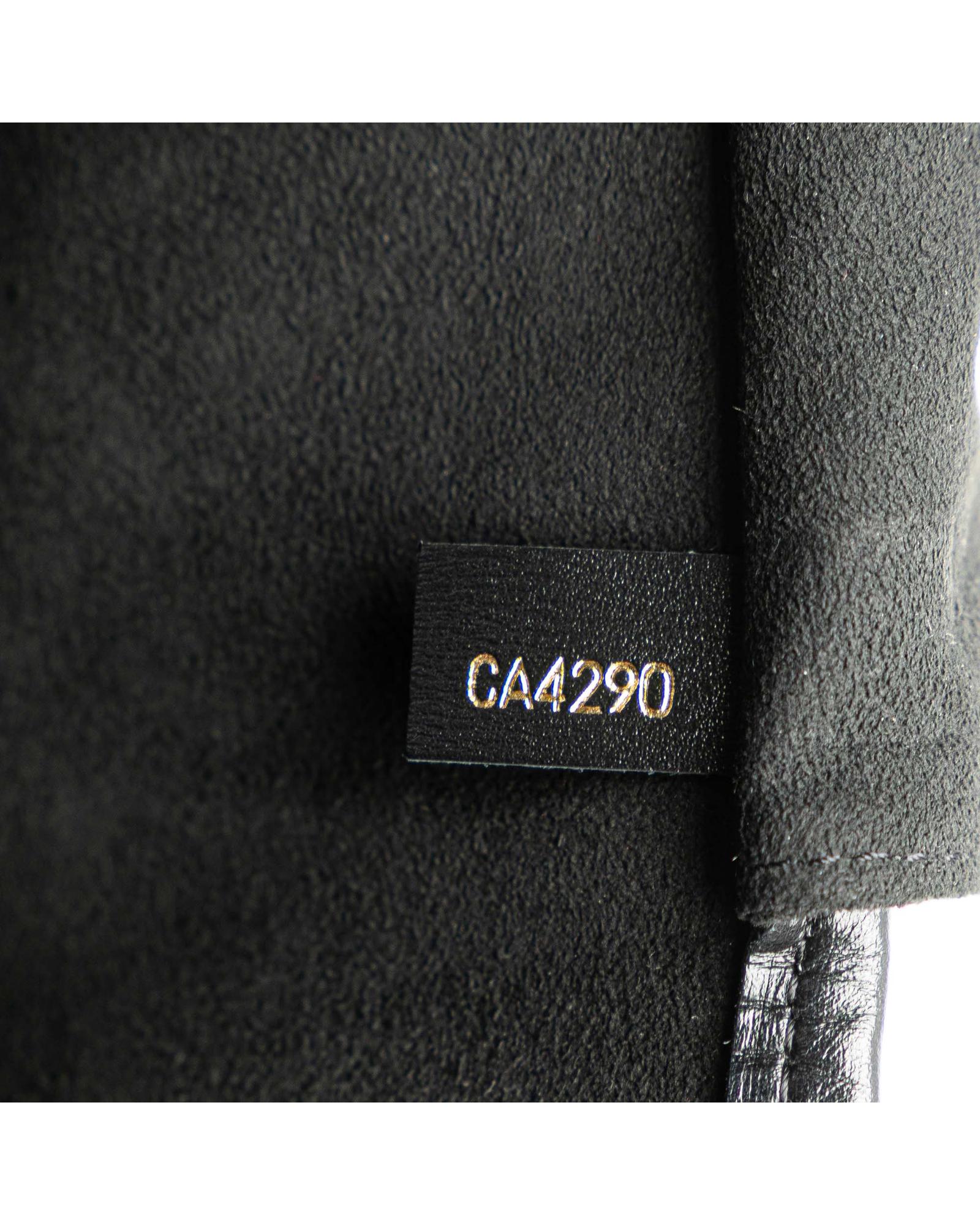294924305.jpg