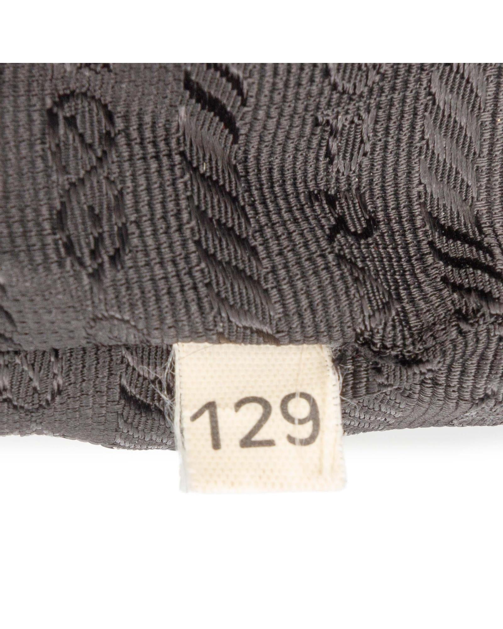 297064475.jpg