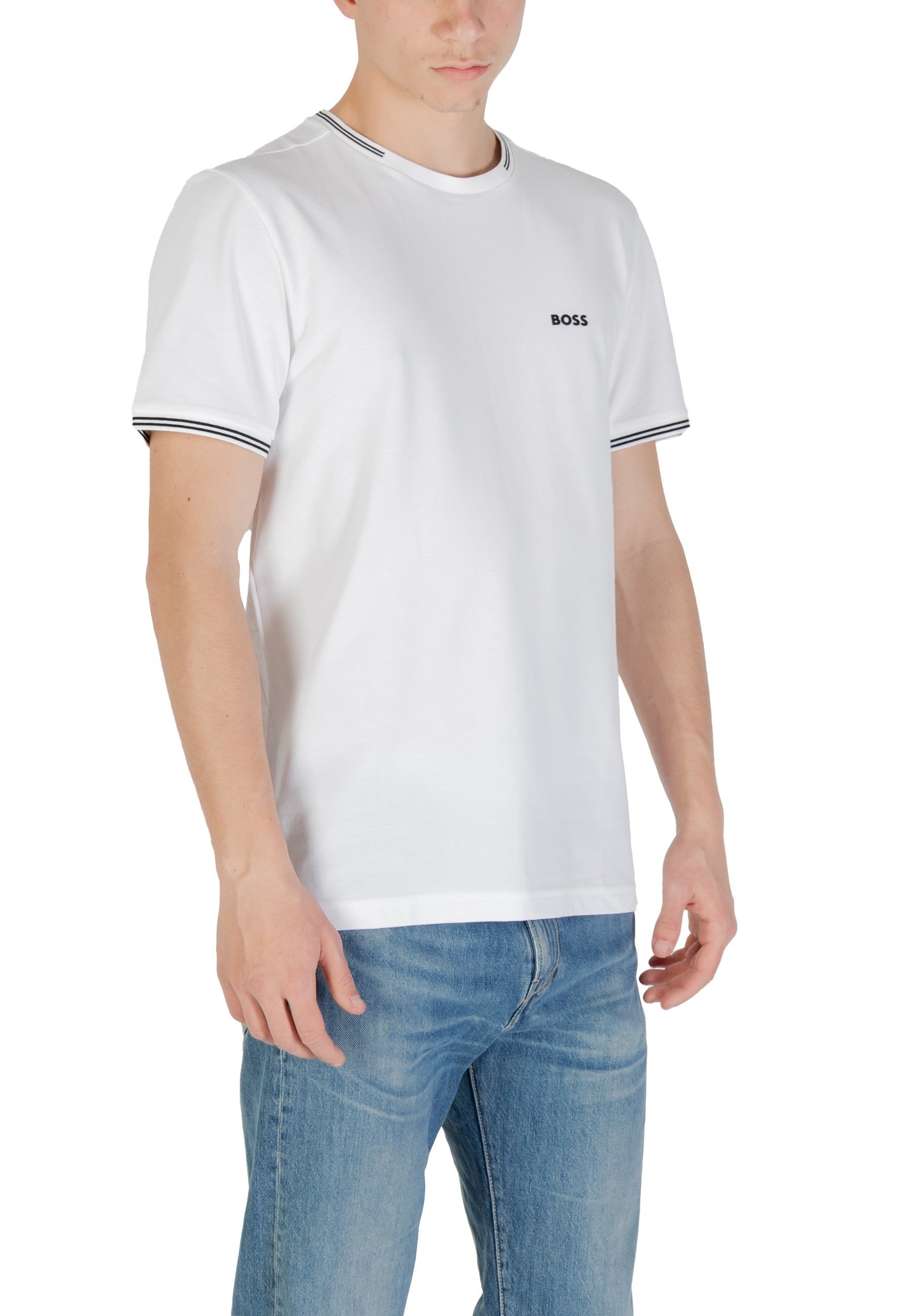 299885358.jpg