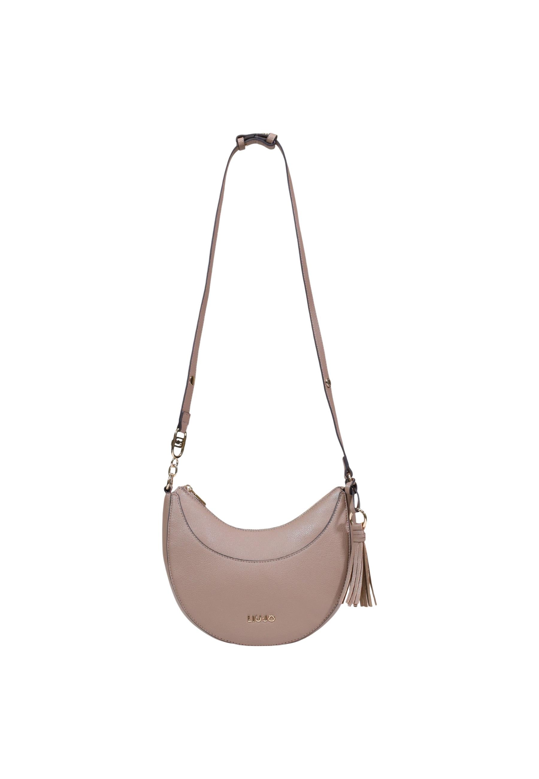 301636862.jpg