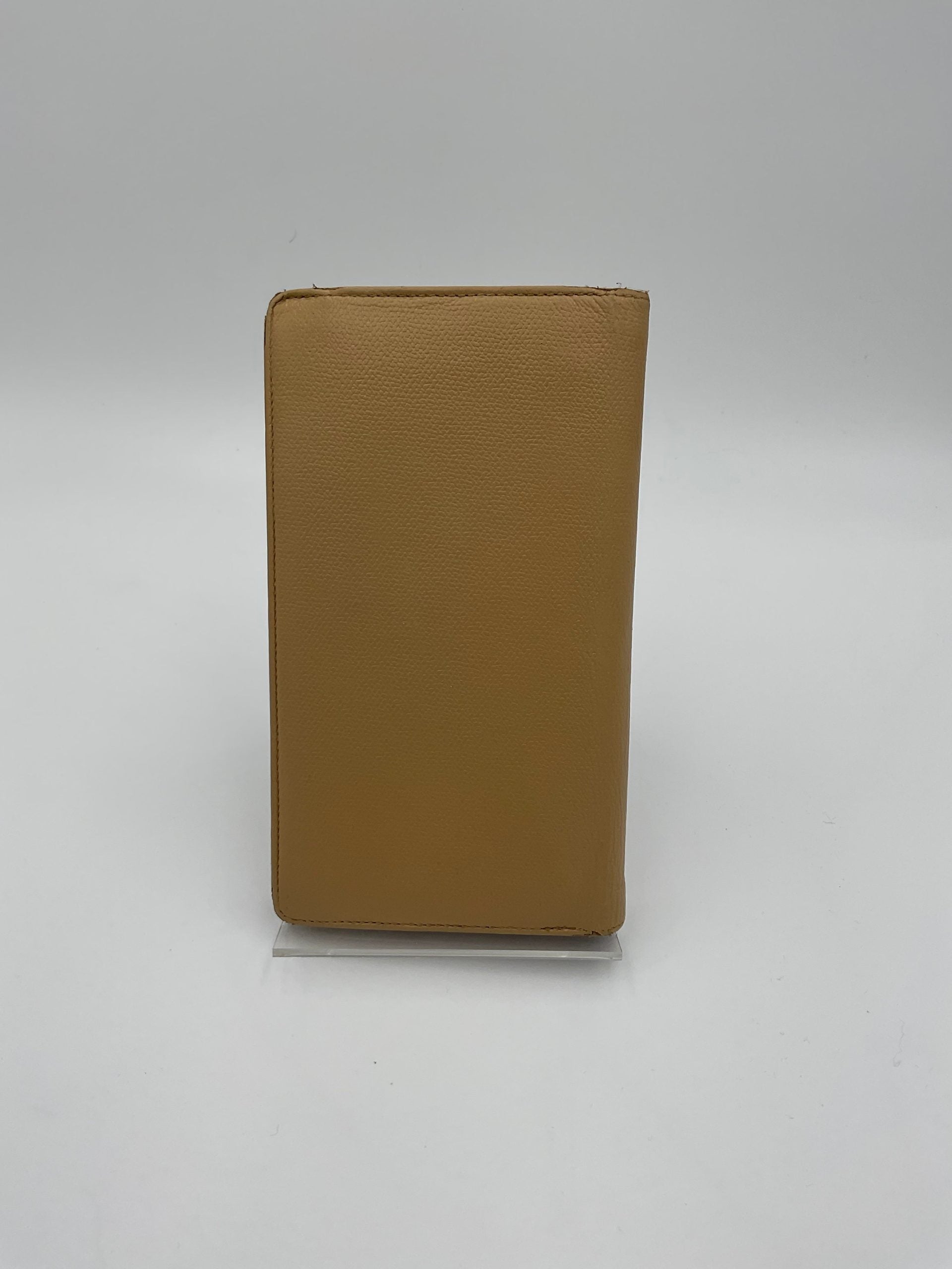 301717034.jpg