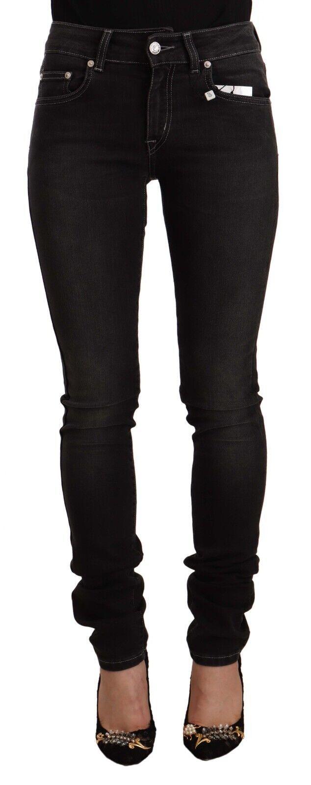 349748099.jpg