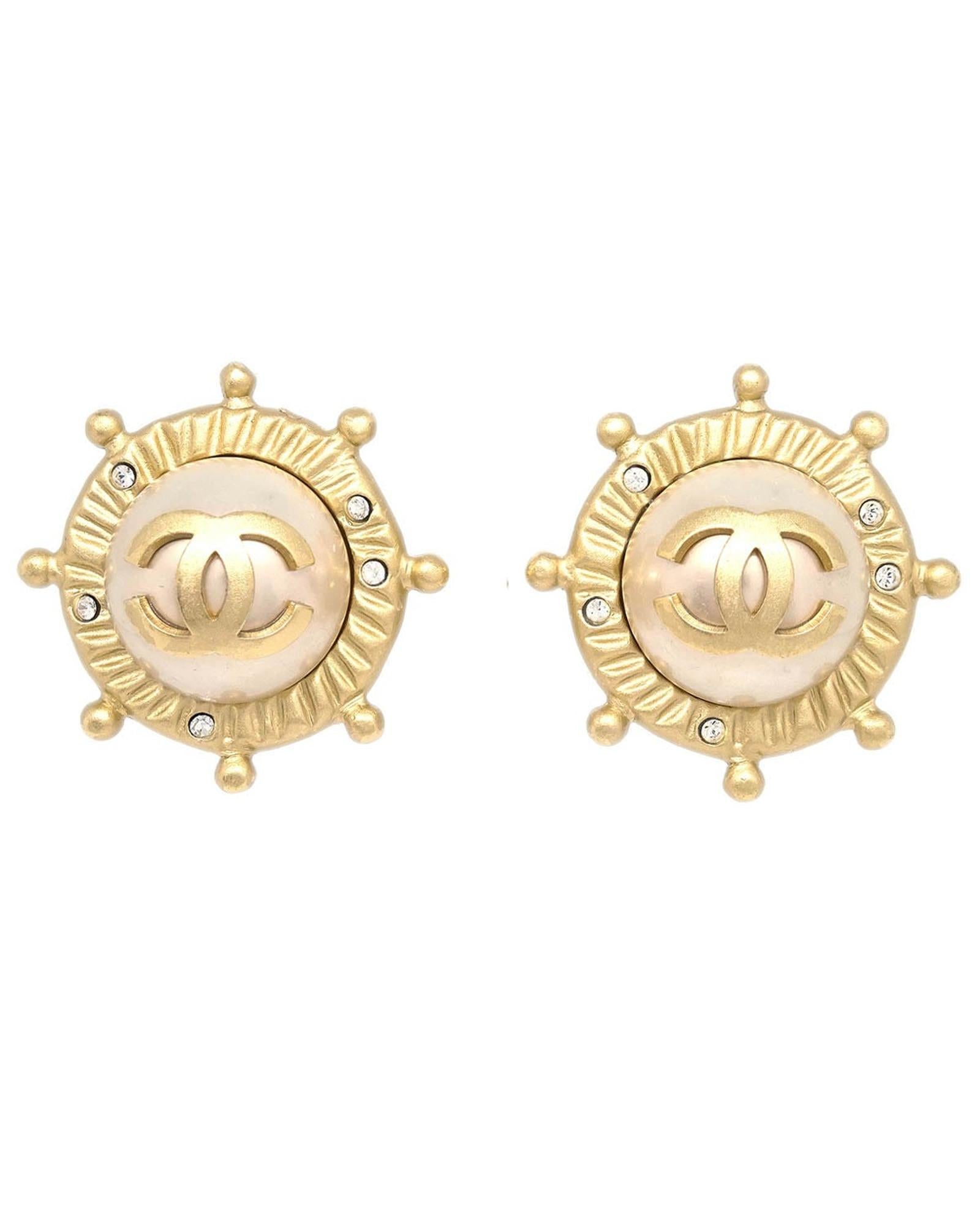 349829174.jpg